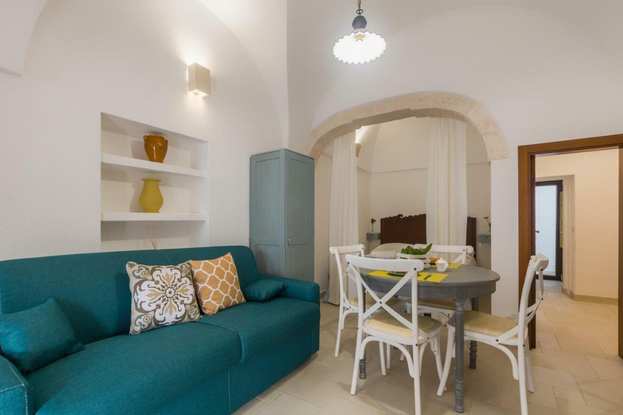 Dimora Zafferano - Guest House Ostuni Exterior foto
